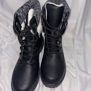 Women’s Black Lace-Up Winter Boots with Knit Cuff